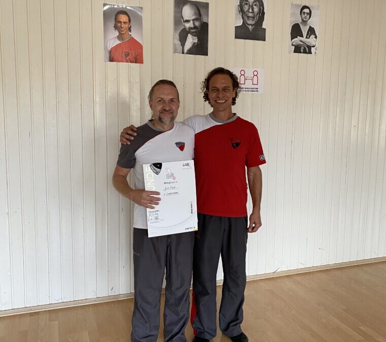 Jens Koch wird zum 1. Lehrergrad für Wing Chun Kung Fu ernannt